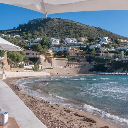 Casa Inca, With Heatable Pool And View Atop Moraira El Portet Villa